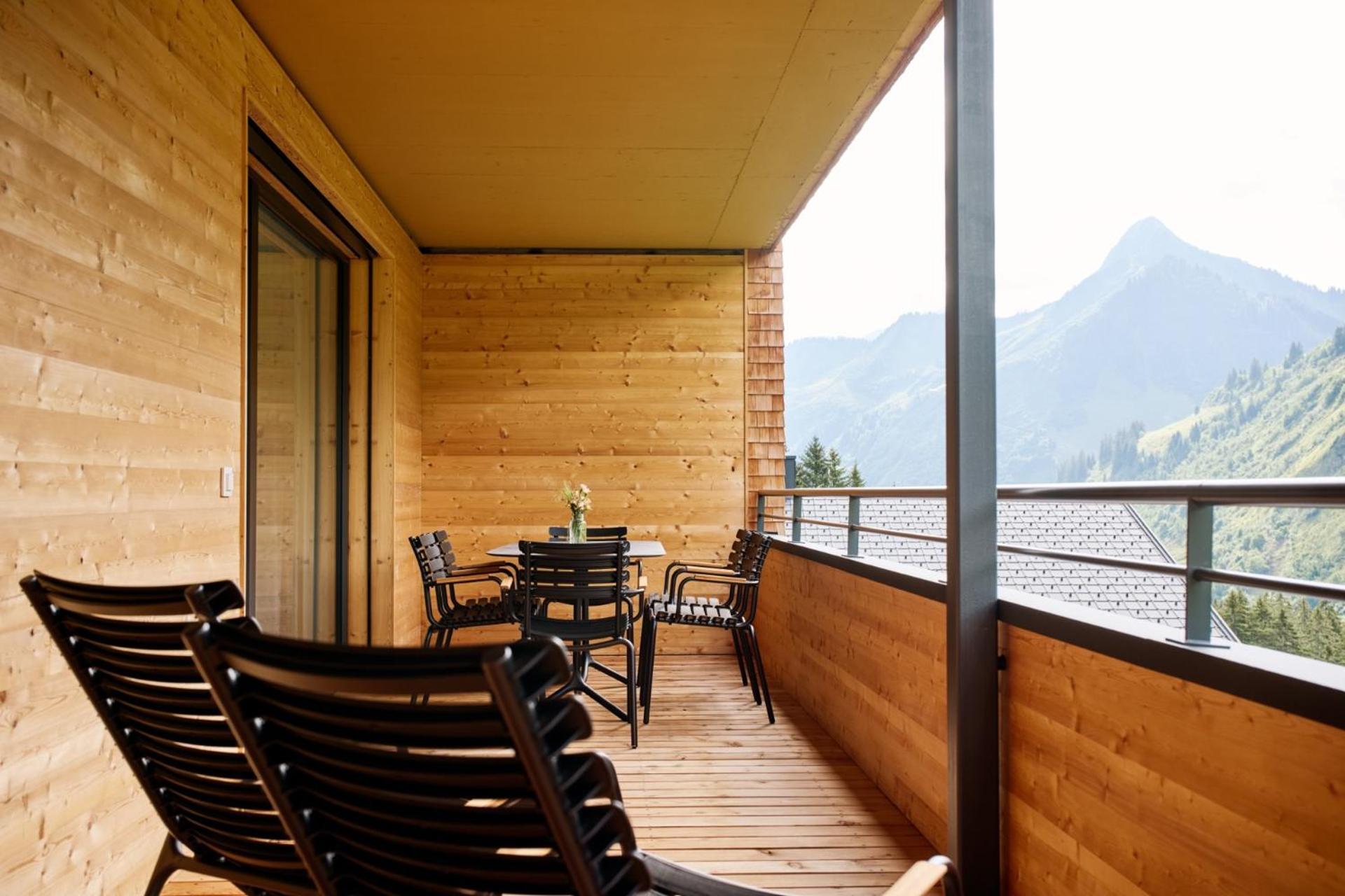 Apartamento Alpenstolz Damuels Haus 4 - Stilvoll Urlauben In Den Bergen Exterior foto